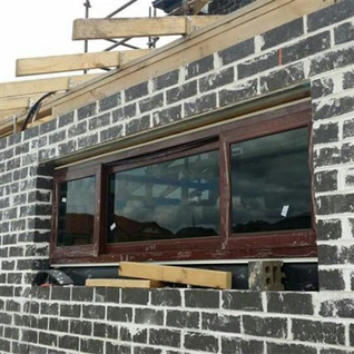 חלון אלומיניום לאמבטיה